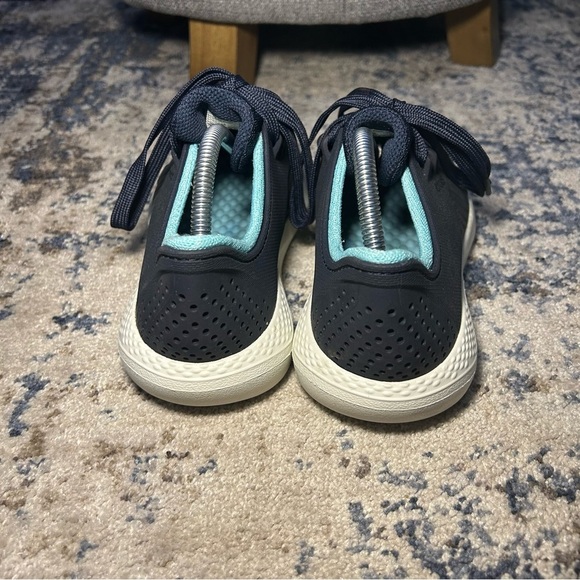 Crocs LiteRide Pacer Navy Blue Insulated Lace-zip Sneakers Size 8 - Picture 6 of 9